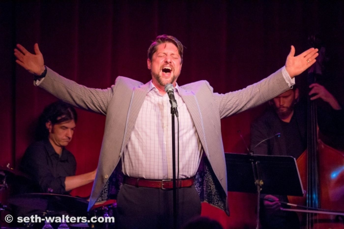 Photo Flash: Christopher Sieber Makes Birdland Debut!  Image