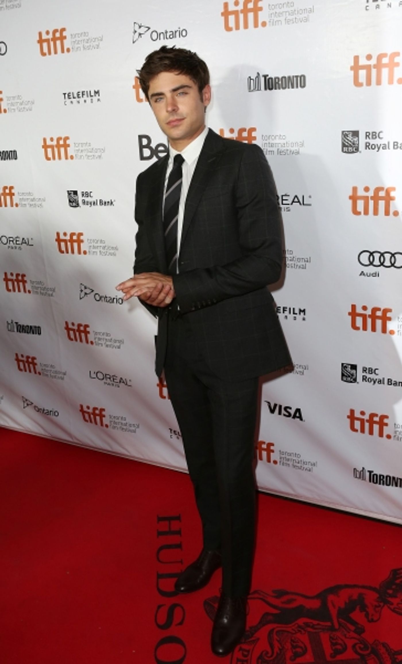Photo Coverage: Zac Efron, Paul Giamatti & More at PARKLAND's TIFF Red Carpet Gala  Image