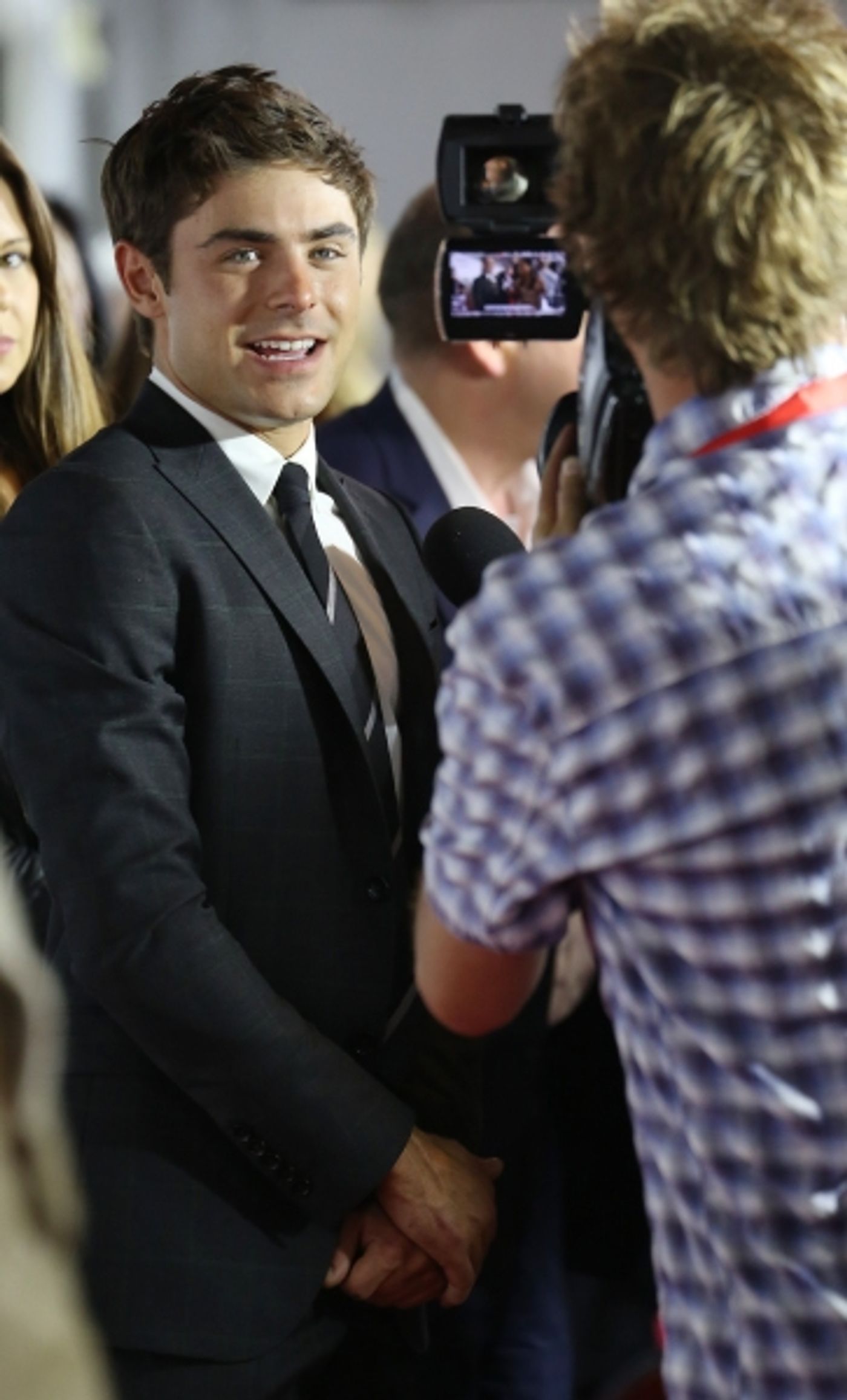 Photo Coverage: Zac Efron, Paul Giamatti & More at PARKLAND's TIFF Red Carpet Gala  Image