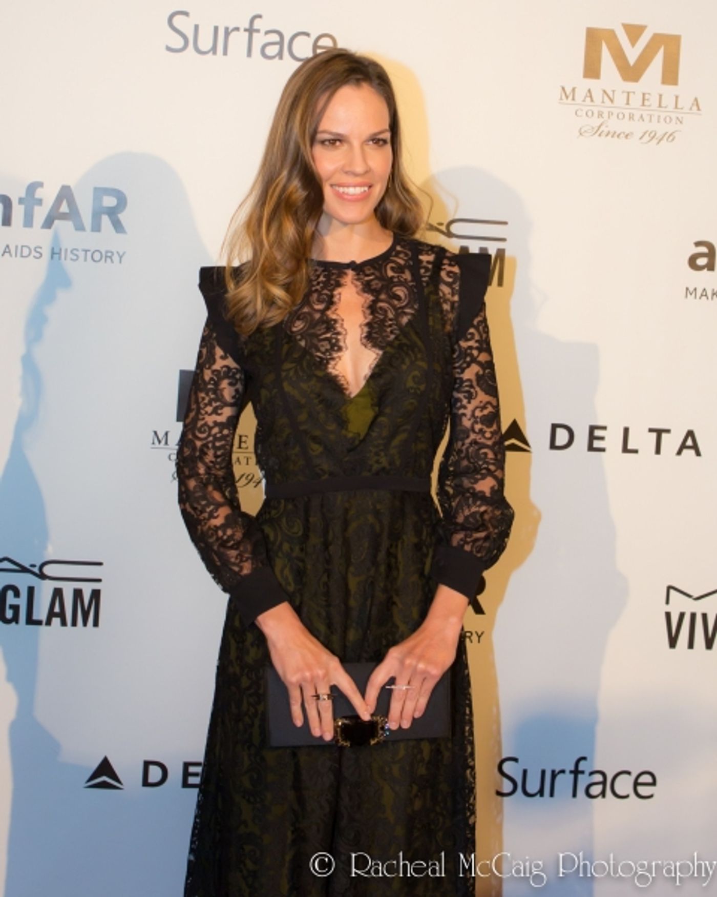 Photo Coverage: Alan Cumming, Hilary Swank and More at amFar's Inspiration Gala at TIFF  Image