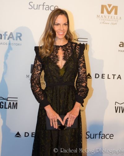Hilary Swank Photo
