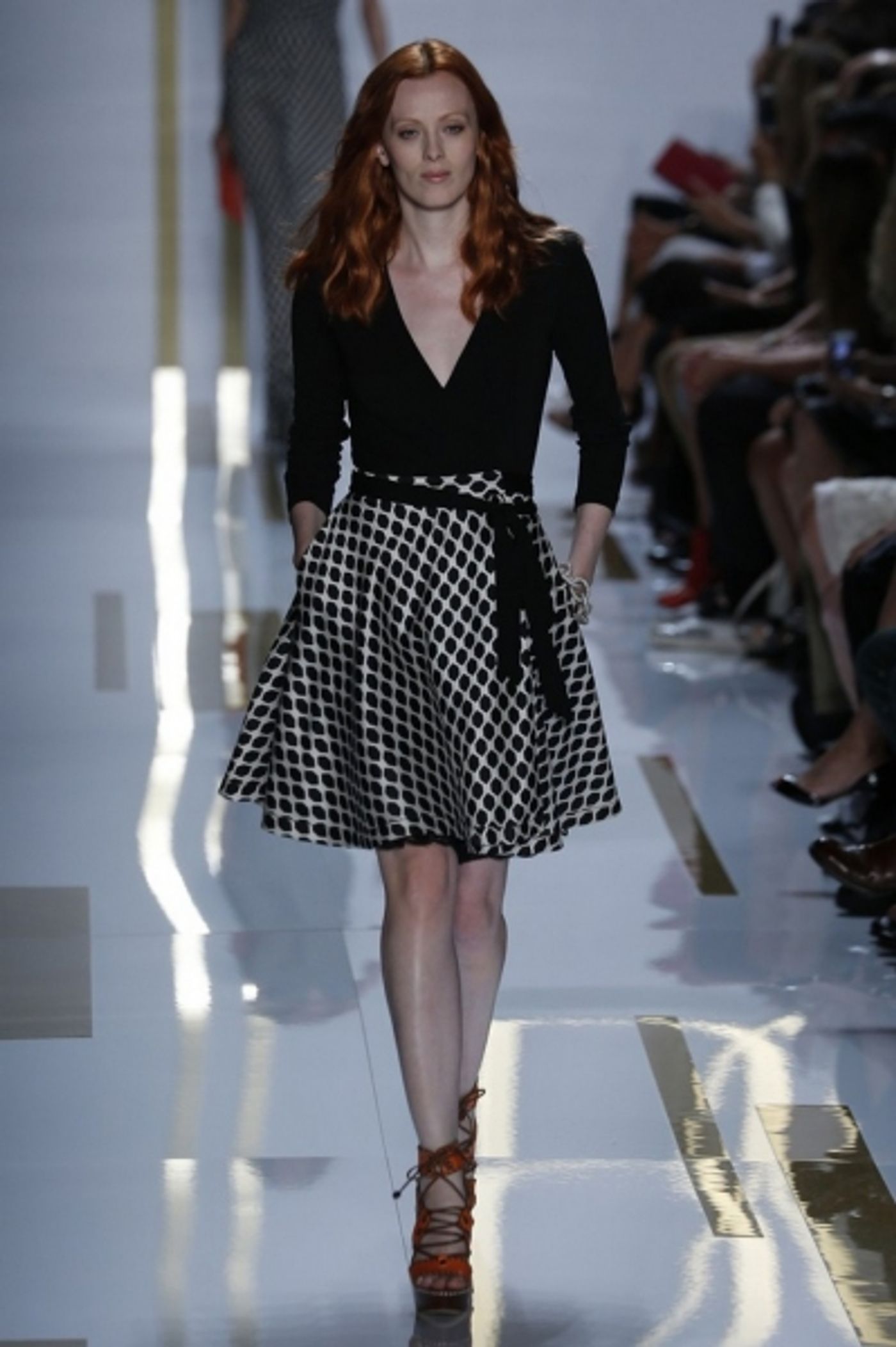 Photo Coverage: Diane von Furstenberg S/S 2014 Collection Preview Image