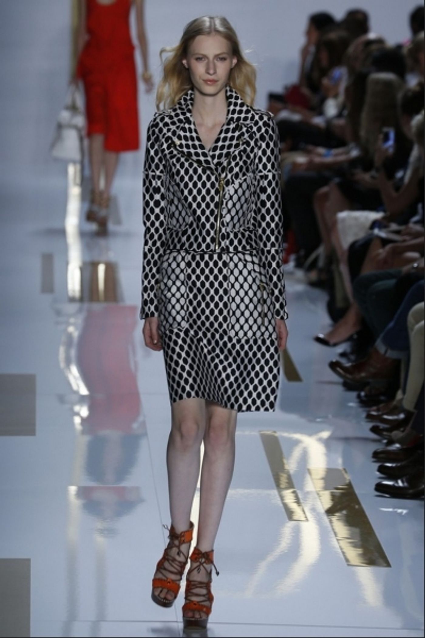 Photo Coverage: Diane von Furstenberg S/S 2014 Collection Preview Image
