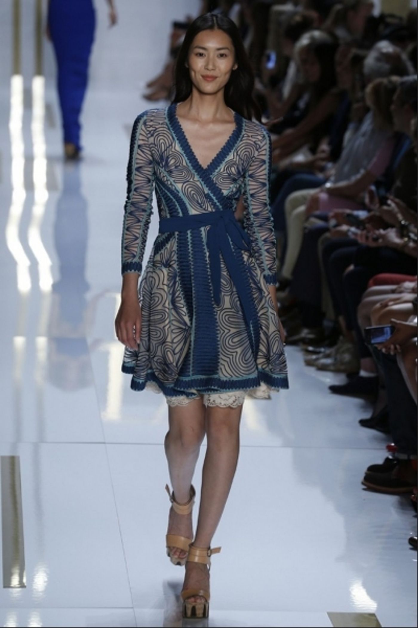 Photo Coverage: Diane von Furstenberg S/S 2014 Collection Preview Image