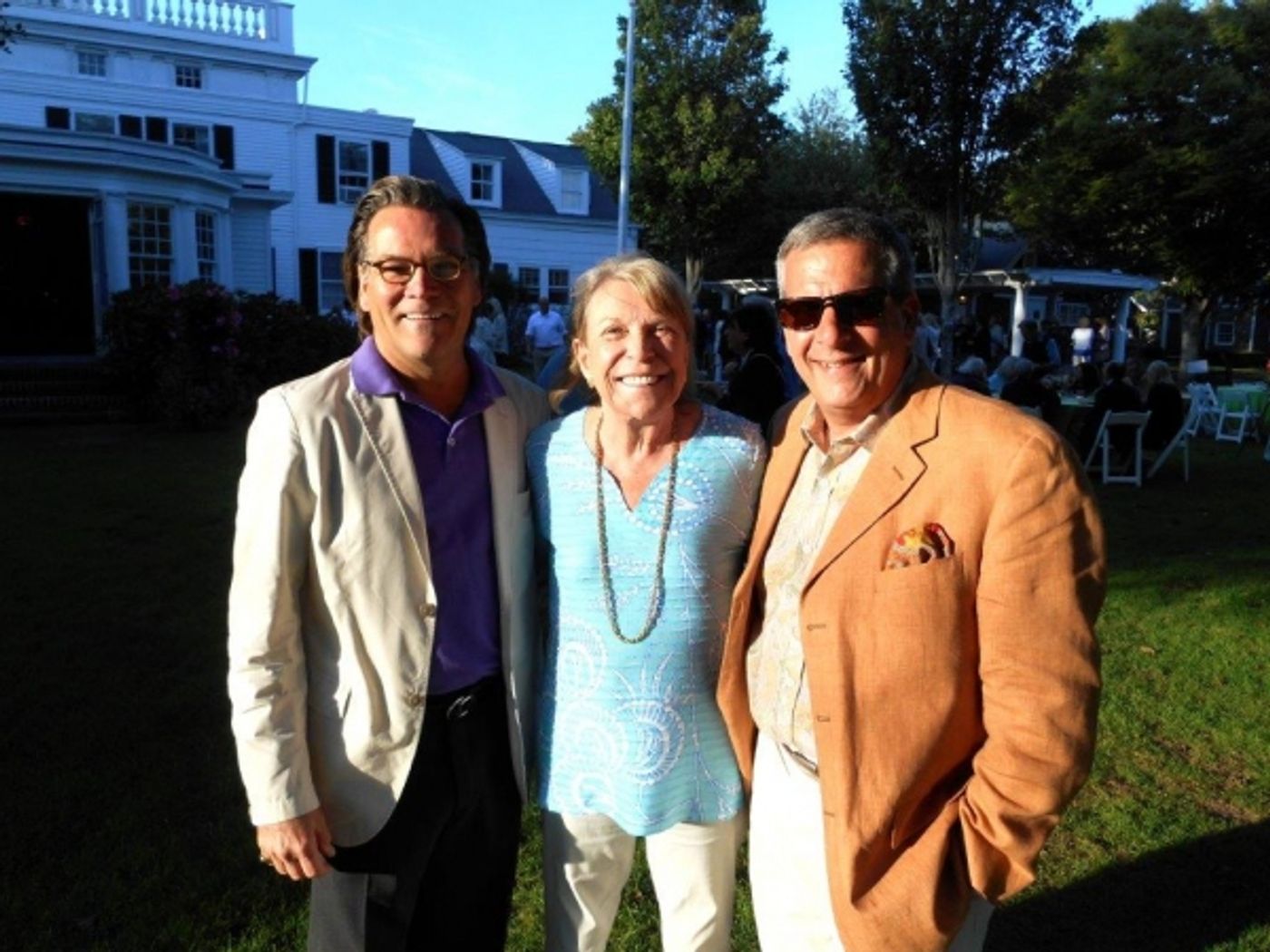 Photo Flash: Sculptor John Rist Jr. Brings 'Fabulous Fish' to Southampton Historical Museum Party Image