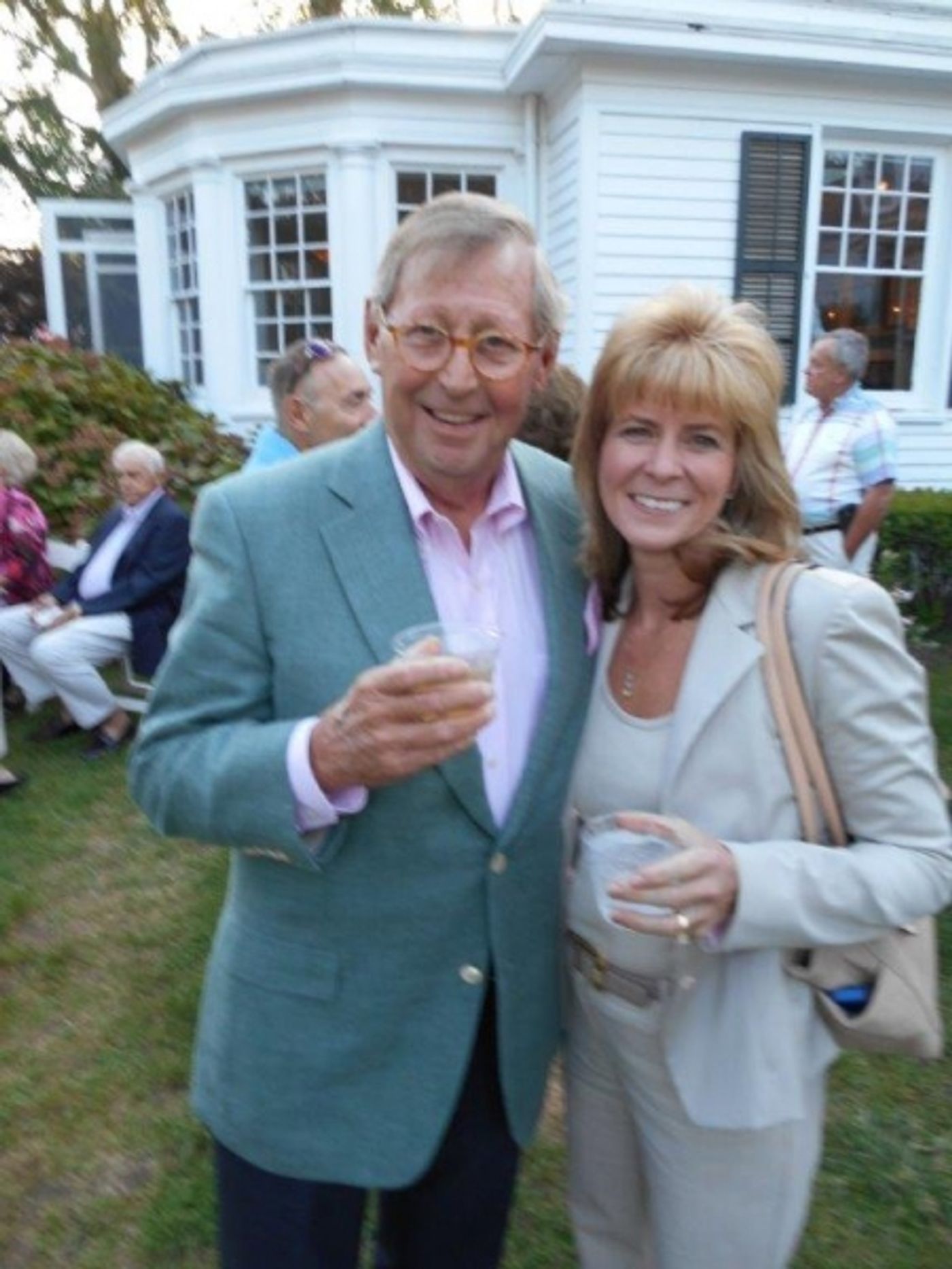 Photo Flash: Sculptor John Rist Jr. Brings 'Fabulous Fish' to Southampton Historical Museum Party Image