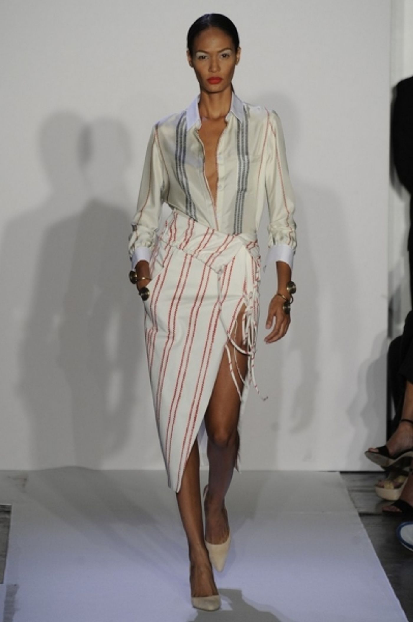 Photo Coverage: Altuzarra S/S 2014 Collection Preview Image