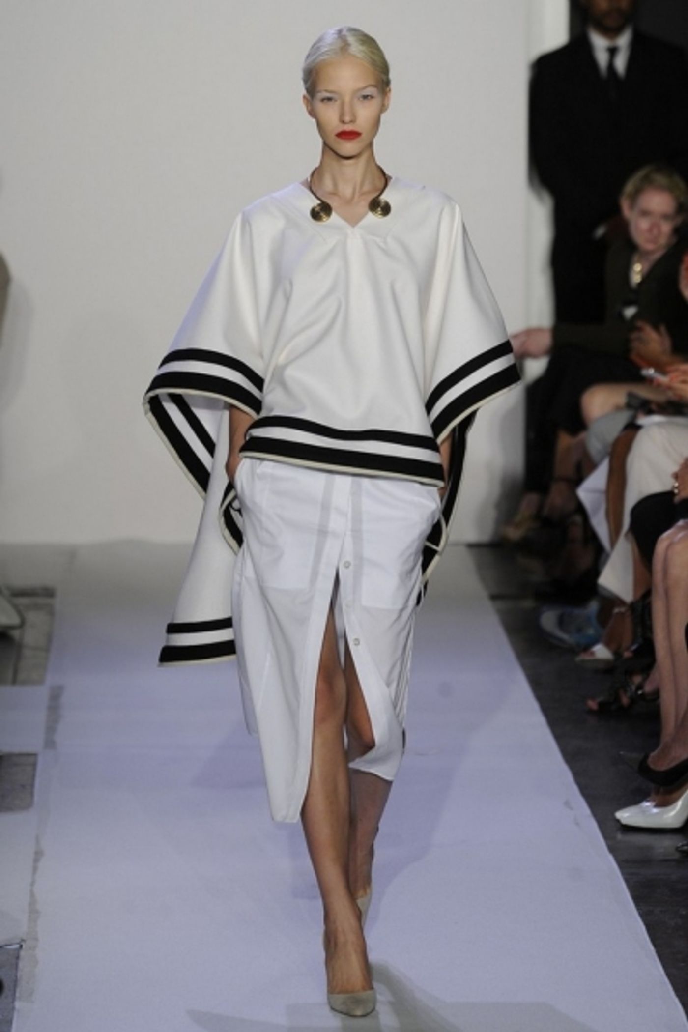 Photo Coverage: Altuzarra S/S 2014 Collection Preview Image