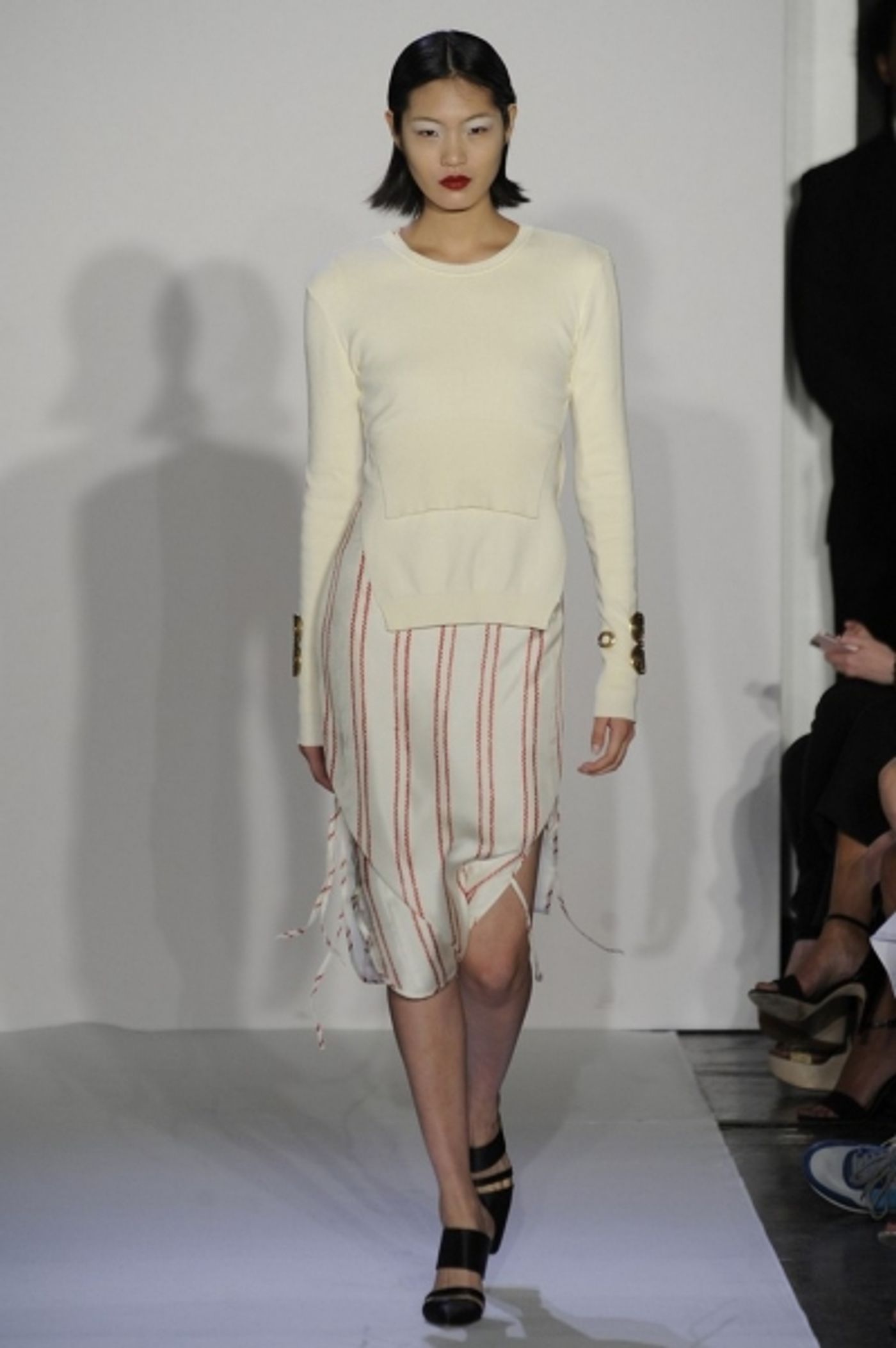 Photo Coverage: Altuzarra S/S 2014 Collection Preview Image