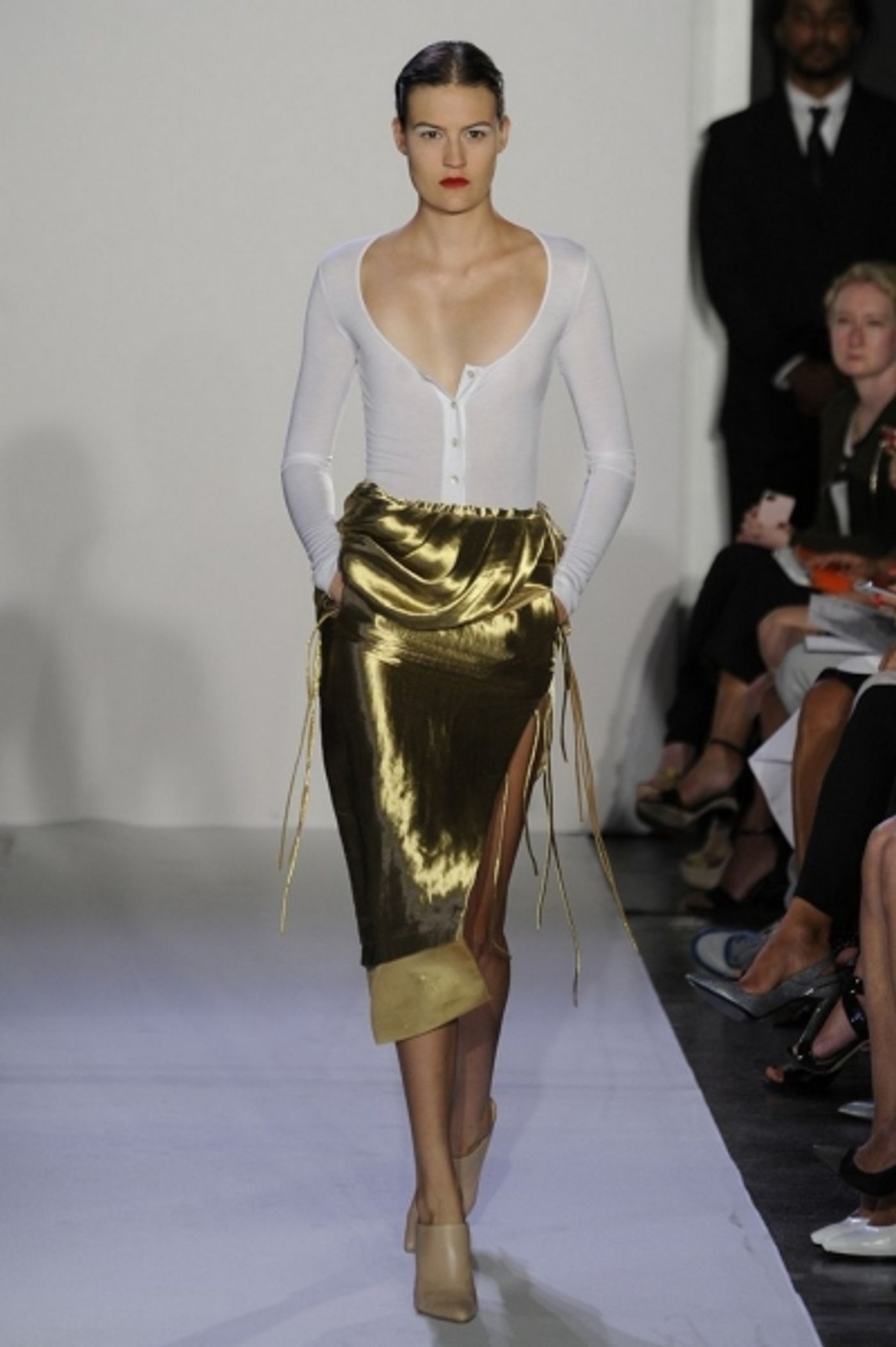 Photo Coverage: Altuzarra S/S 2014 Collection Preview Image