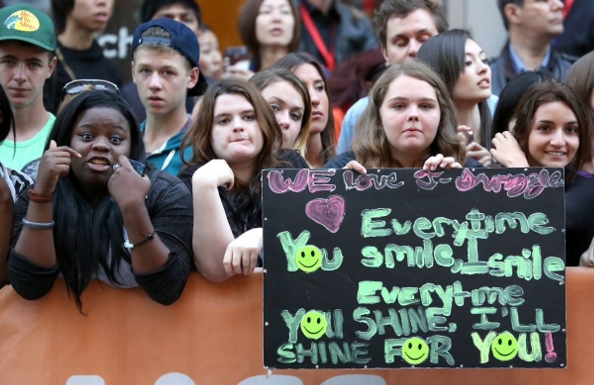 Taylor Swift Fans  at 