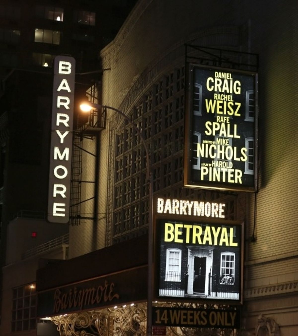 BETRAYAL- Barrymore Theatre. Photo Credit: Walter McBride at 