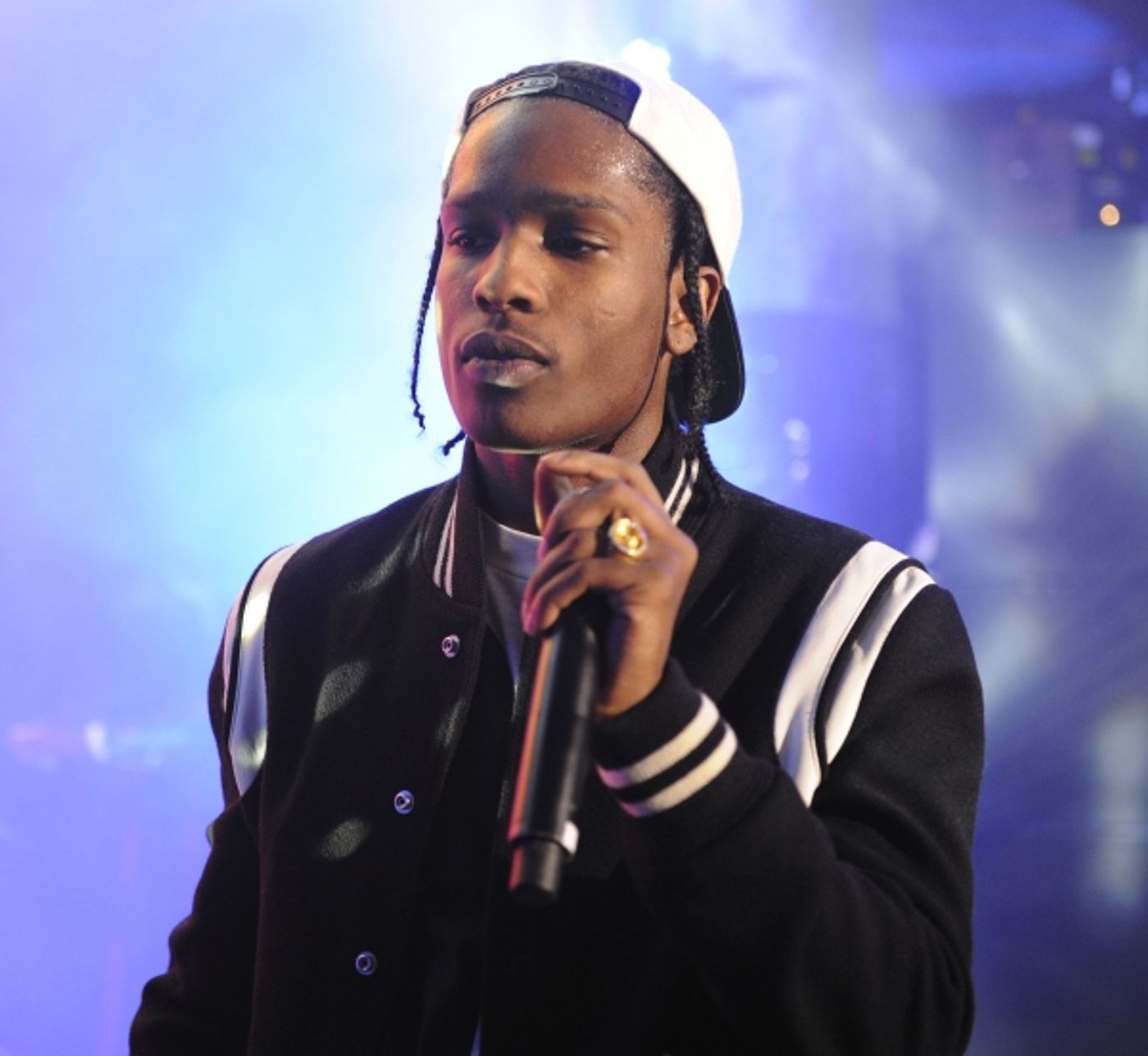 Photo Flash: Bernadette Peters, Emmy Rossum, Donna Karan and More at DKNY25 Birthday Bash  Image