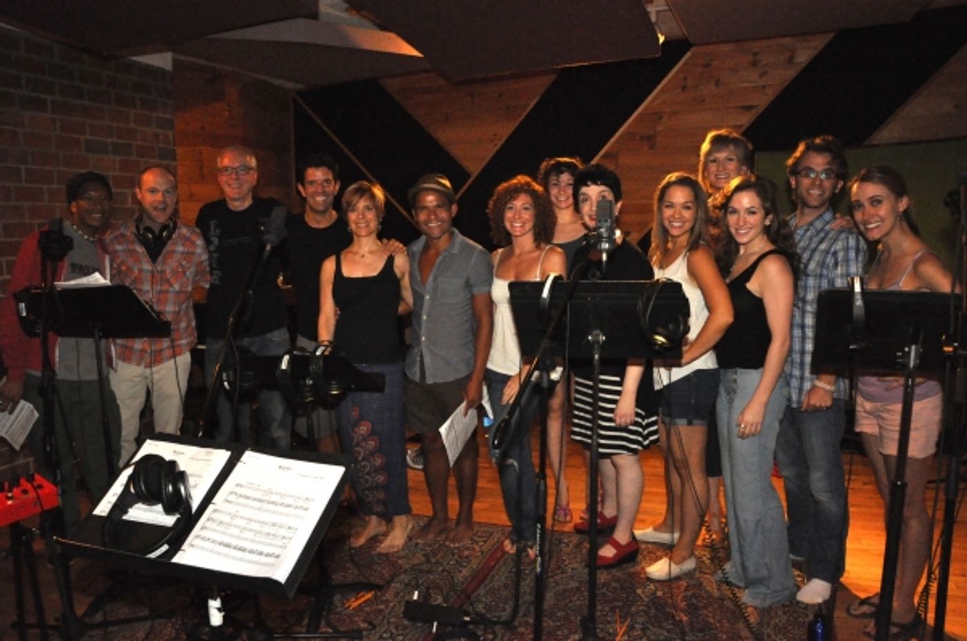 Exclusive Photo Coverage: MAMMA MIA! Cast Rejoices for Carols for a Cure! Image