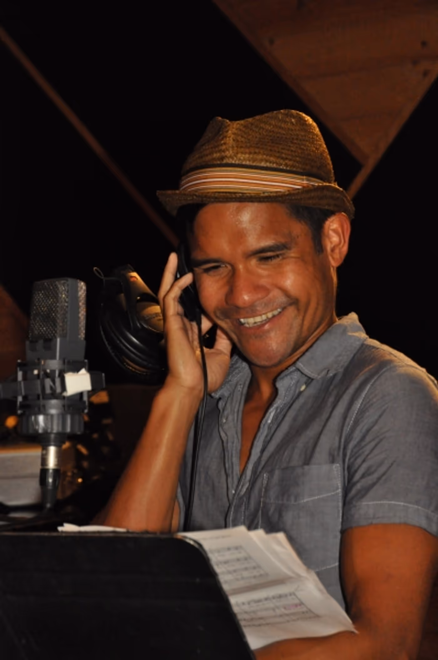 Exclusive Photo Coverage: MAMMA MIA! Cast Rejoices for Carols for a Cure! Image