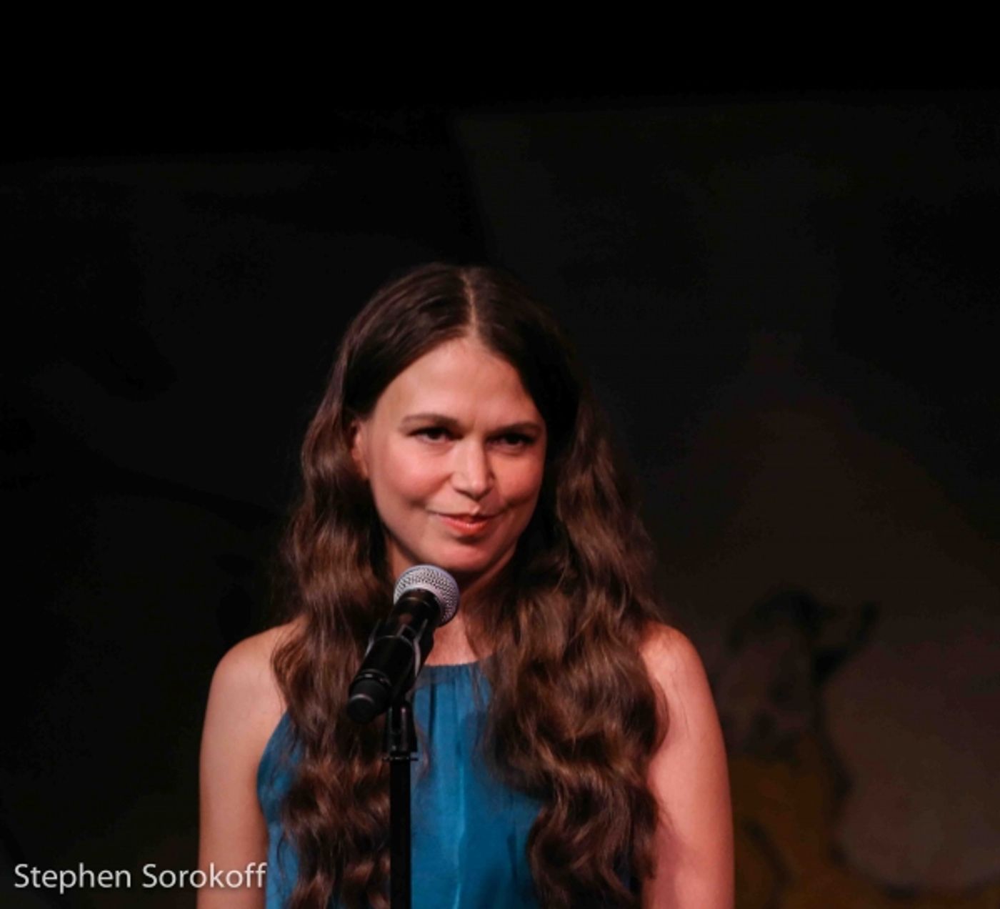 Photo Coverage: Sutton Foster Returns to Cafe Carlyle! Image