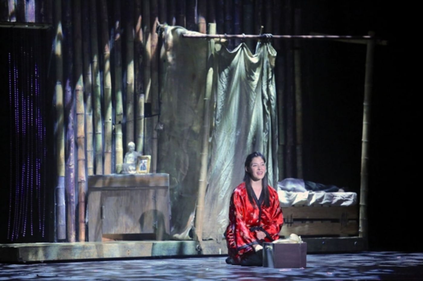 Photo Flash: First Look at Charlie Brady, Manna Nichols & More in MISS SAIGON at Starlight  Image