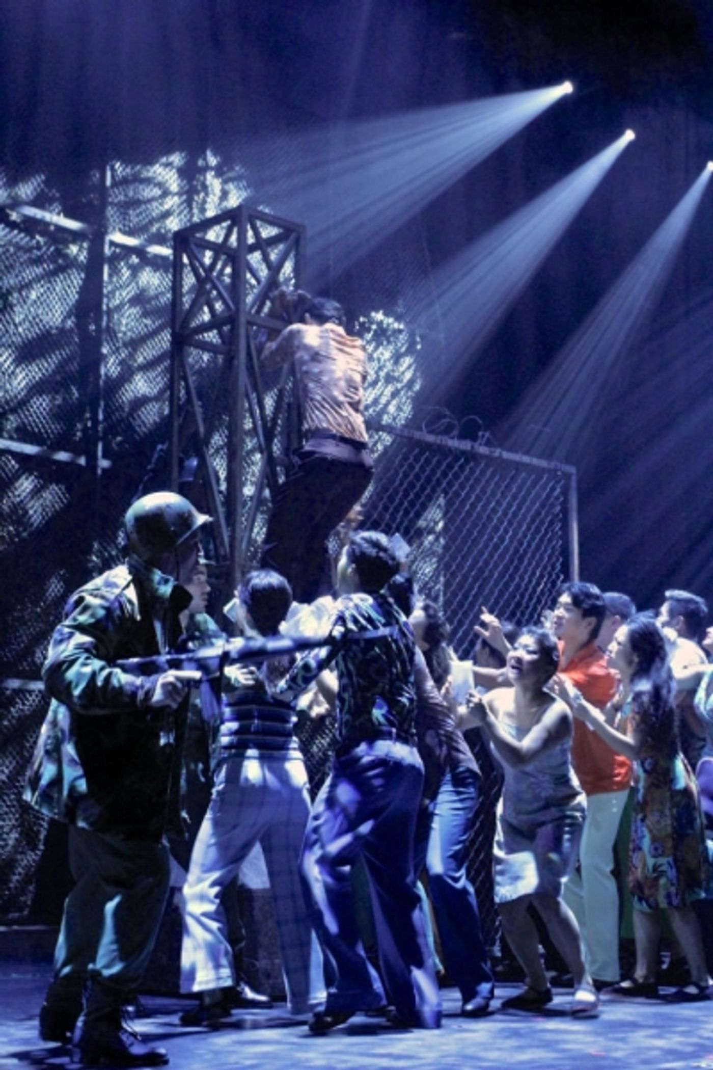 Photo Flash: First Look at Charlie Brady, Manna Nichols & More in MISS SAIGON at Starlight  Image