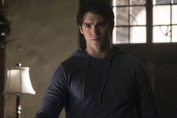 The Vampire Diaries -- I Know What You Did Last Summer Pictured: Steven R. McQueen as Photo