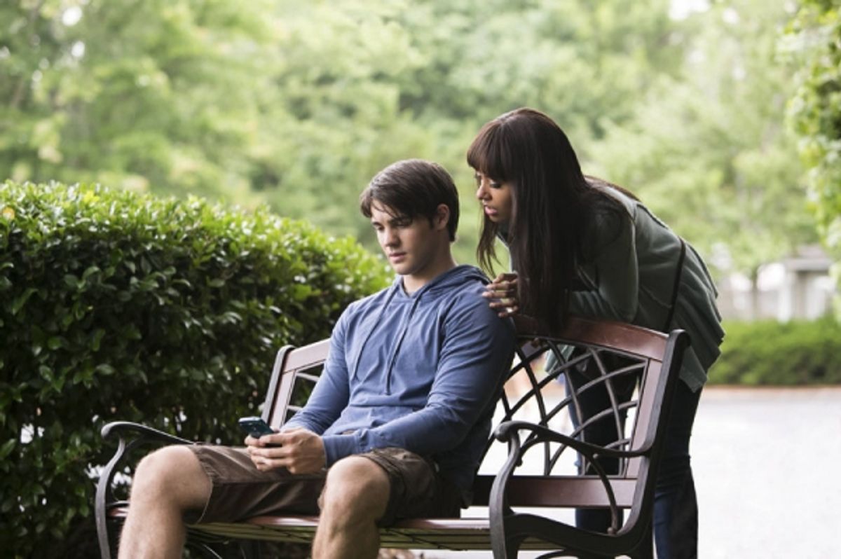 The Vampire Diaries -- I Know What You Did Last Summer Pictured (L-R): Steven R. McQueen as Jeremy and Kat Graham as Bonnie Photo: Annette Brown/The CW at 