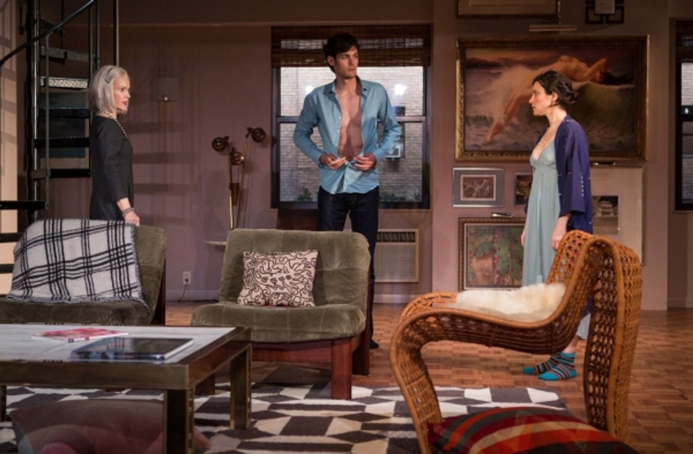 Photo Flash: First Look at Atlantic Theatre Company's WOMEN OR NOTHING  Image