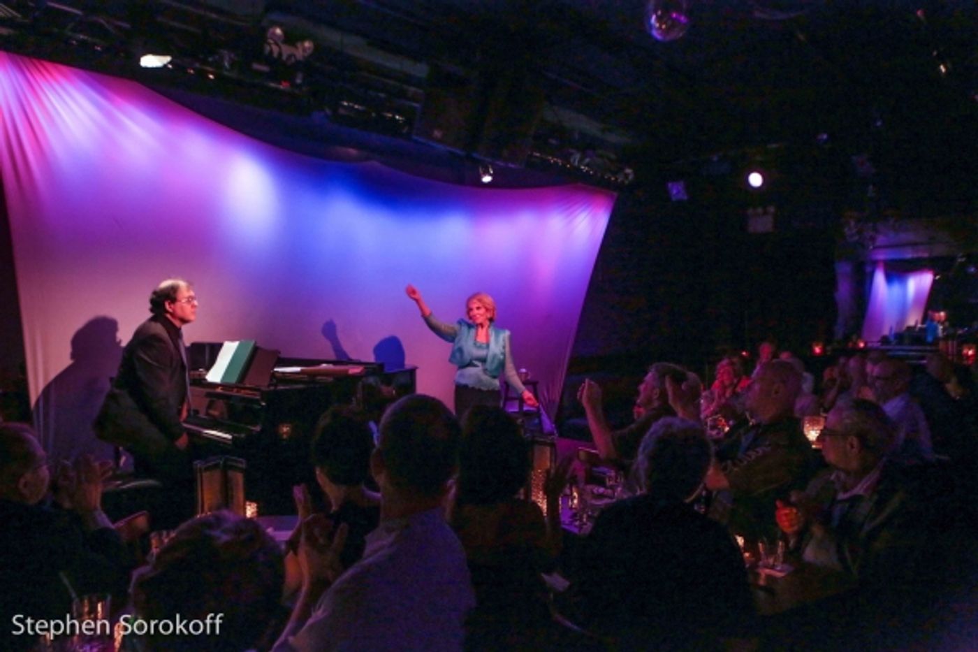 Photo Coverage: Tonia Tecce Makes Long-Delayed NYC Cabaret Debut at The Metropolitan Room  Image