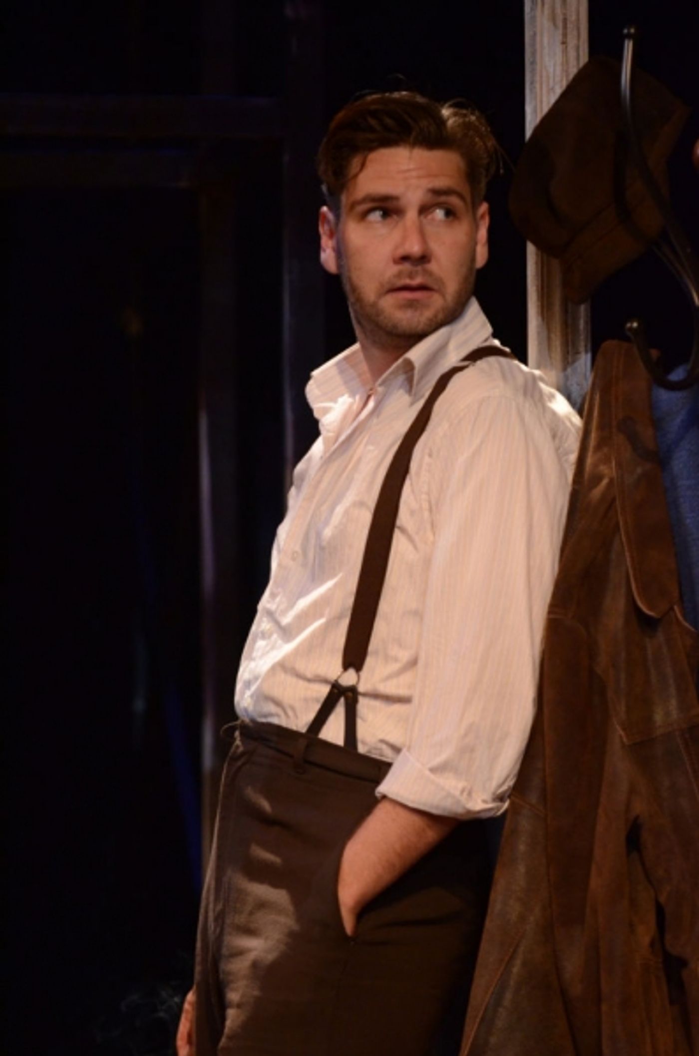 Photo Flash: First Look at Deborah Hazlett, Clinton Brandhagen and More in Everyman's THE GLASS MENAGERIE  Image