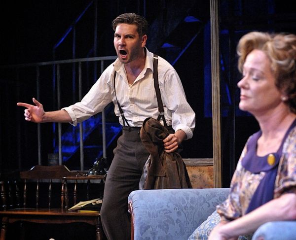Clinton Brandhagen as Tom and Deborah Hazlett as Amanda Photo