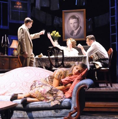 Matthew Schleigh as Jim, Deborah Hazlett as Amanda, Clinton Brandhagen as Tom and Sop Photo