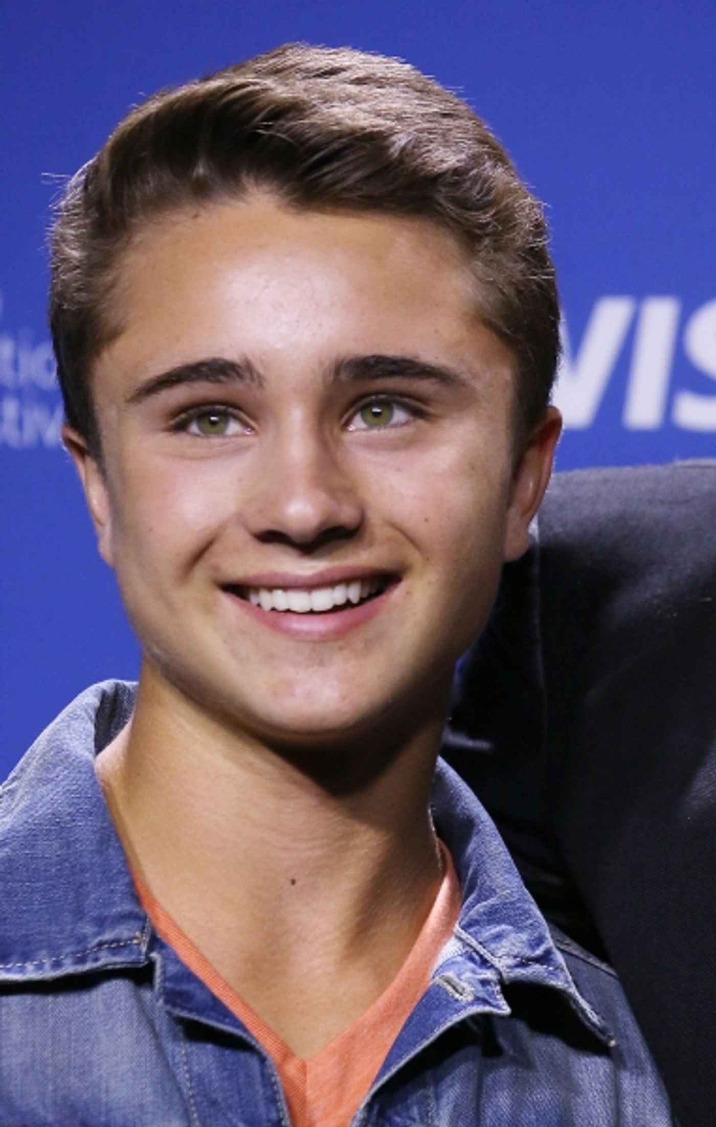 Photo Coverage: Kate Winslet, Josh Brolin & More Attend LABOR DAY TIFF Photo Call  Image