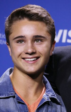 Gattlin Griffith  Photo