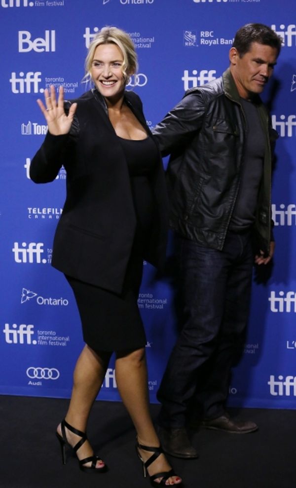 Kate Winslet and Josh Brolin  Photo