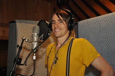 Reeve Carney Photo