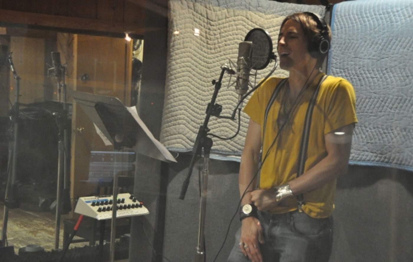 Exclusive Photo Coverage: Reeve Carney, Rebecca Faulkenberry & SPIDER-MAN Cast Sing Carols For A Cure Image