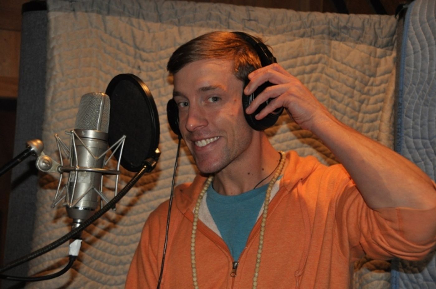 Exclusive Photo Coverage: Reeve Carney, Rebecca Faulkenberry & SPIDER-MAN Cast Sing Carols For A Cure Image