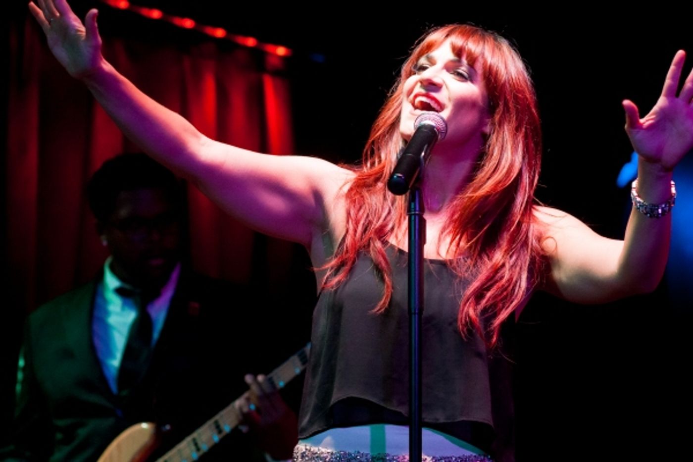 Photo Flash: Shoshana Bean Rocks The Federal Bar in North Hollywood  Image