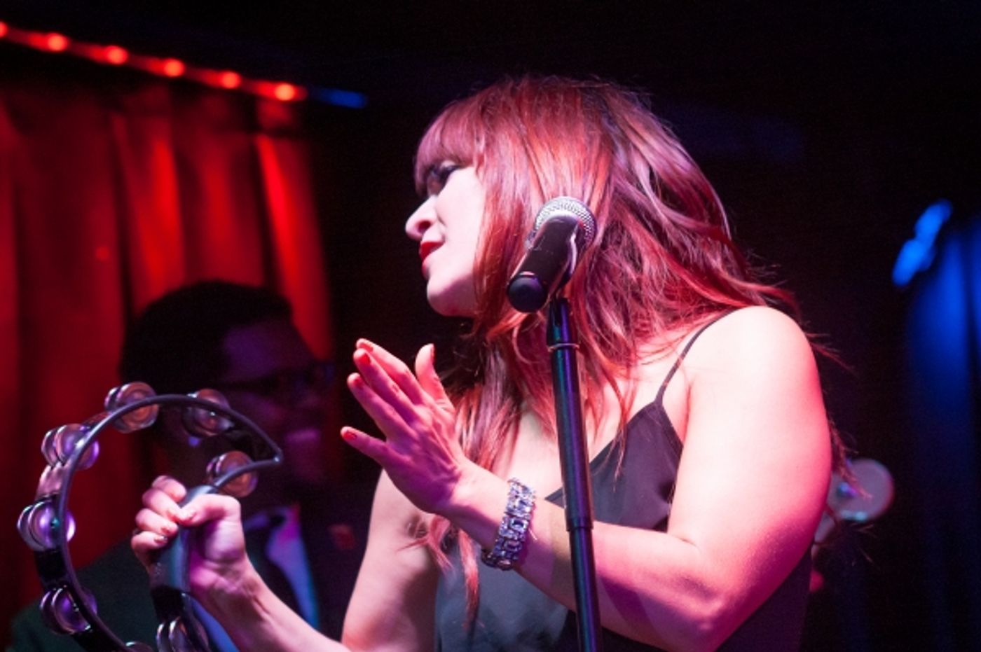 Photo Flash: Shoshana Bean Rocks The Federal Bar in North Hollywood  Image