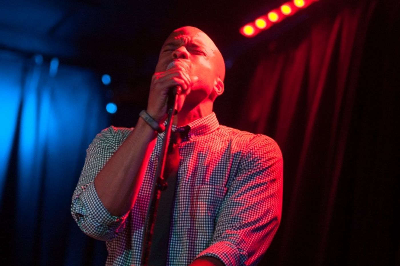 Photo Flash: Shoshana Bean Rocks The Federal Bar in North Hollywood Image