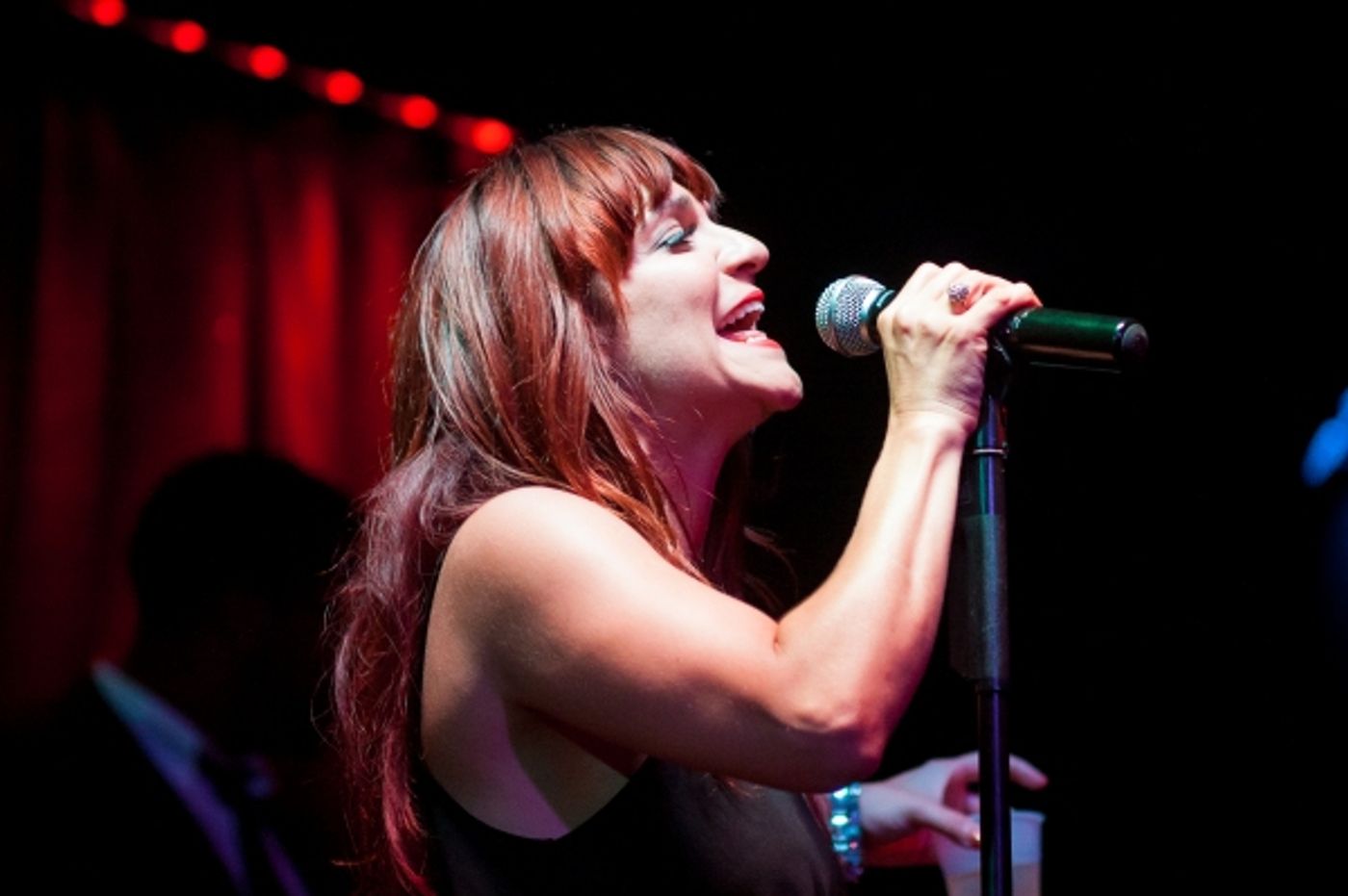 Photo Flash: Shoshana Bean Rocks The Federal Bar in North Hollywood  Image