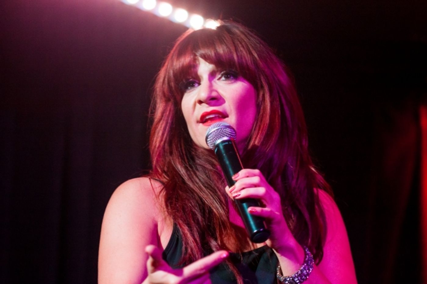 Photo Flash: Shoshana Bean Rocks The Federal Bar in North Hollywood  Image