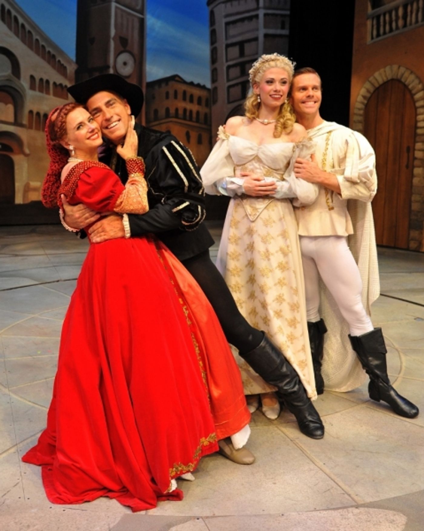 Photo Flash: First Look at Christianne Tisdale, William Michals and More in Westchester Broadway Theatre's KISS ME, KATE  Image