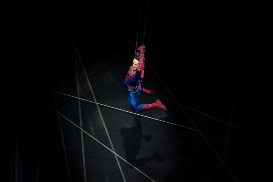 Photo Coverage: Reeve Carney Takes Final Flight as SPIDER-MAN; Justin Matthew Sargent Takes Over! Image