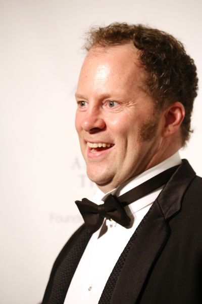 Shuler Hensley  Photo
