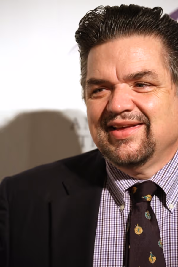 Oliver Platt Photo