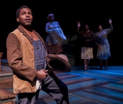 Anthony Manough (Macon), Duyen Washington (Alice), Margo Moorer (Nella), Roz White (S Photo