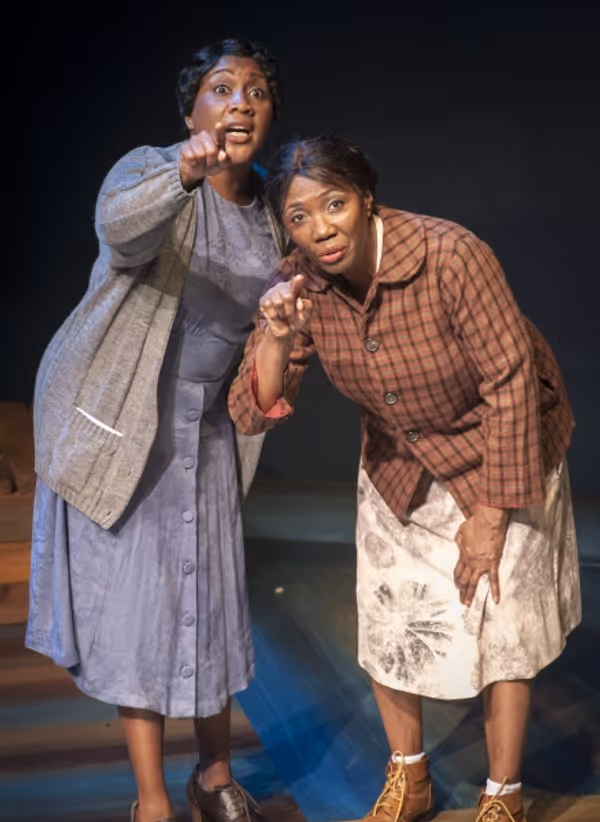 Roz White as Sadie and Margo Moorer as Nella Photo