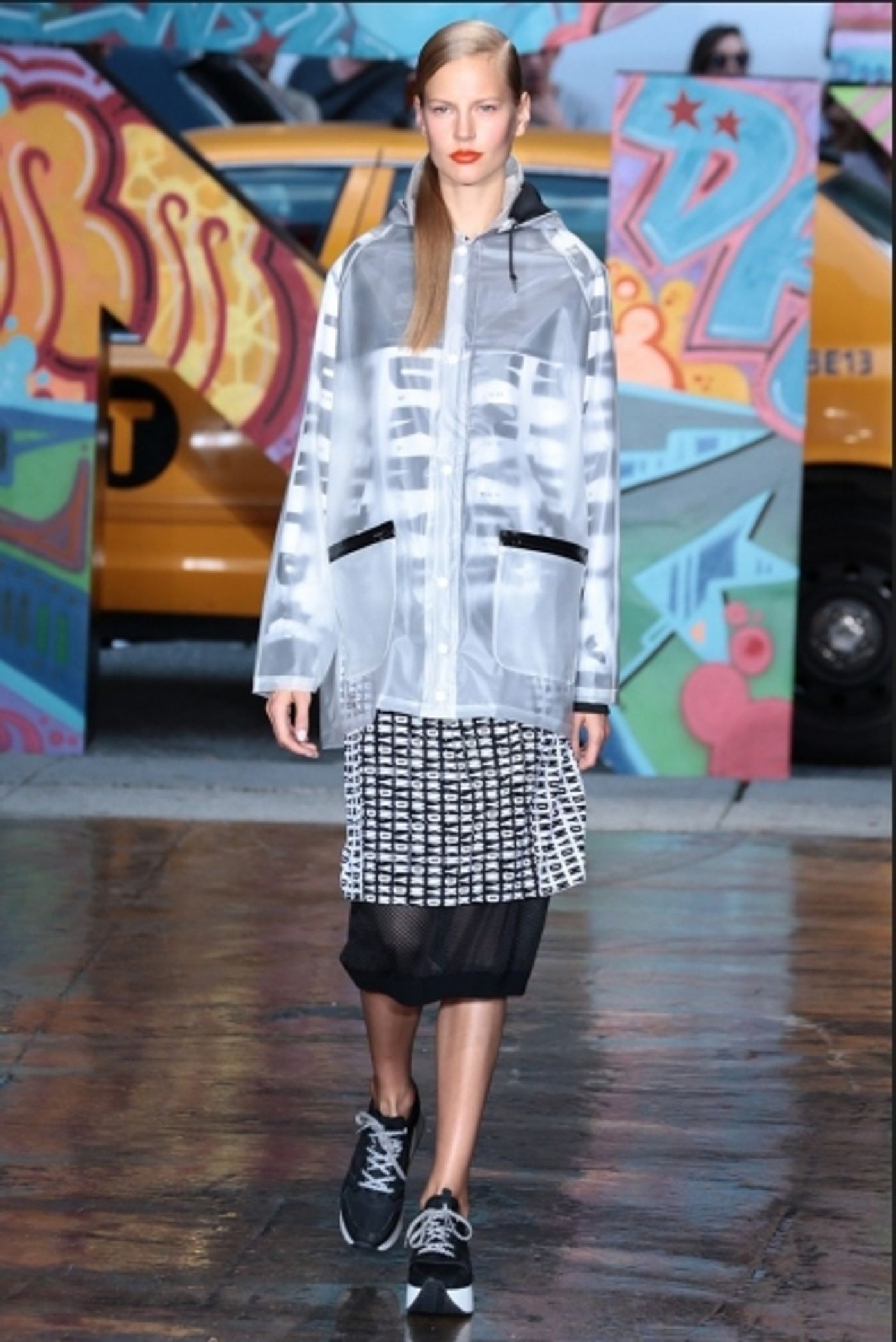 Photo Coverage: DKNY S/S 2014 Collection Preview!  Image
