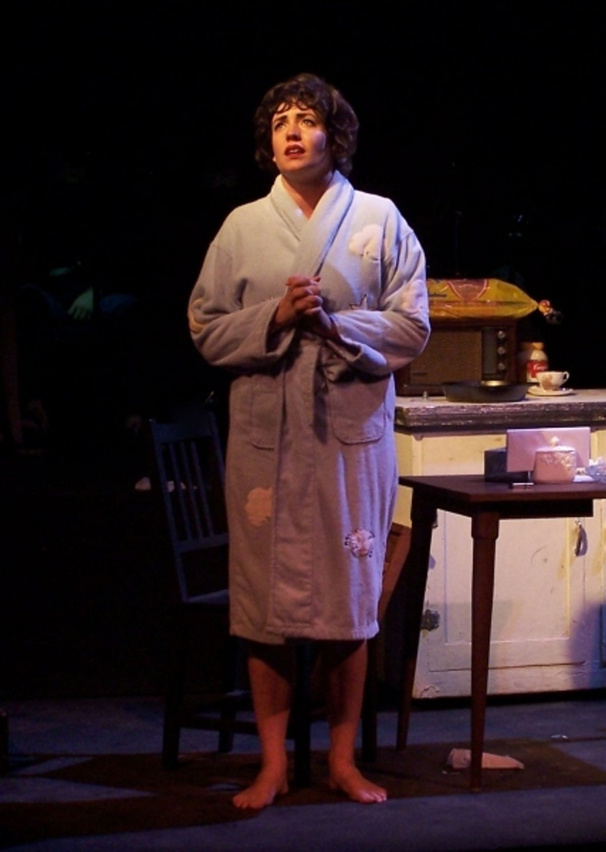 Alana Opie as Patsy Cline at 