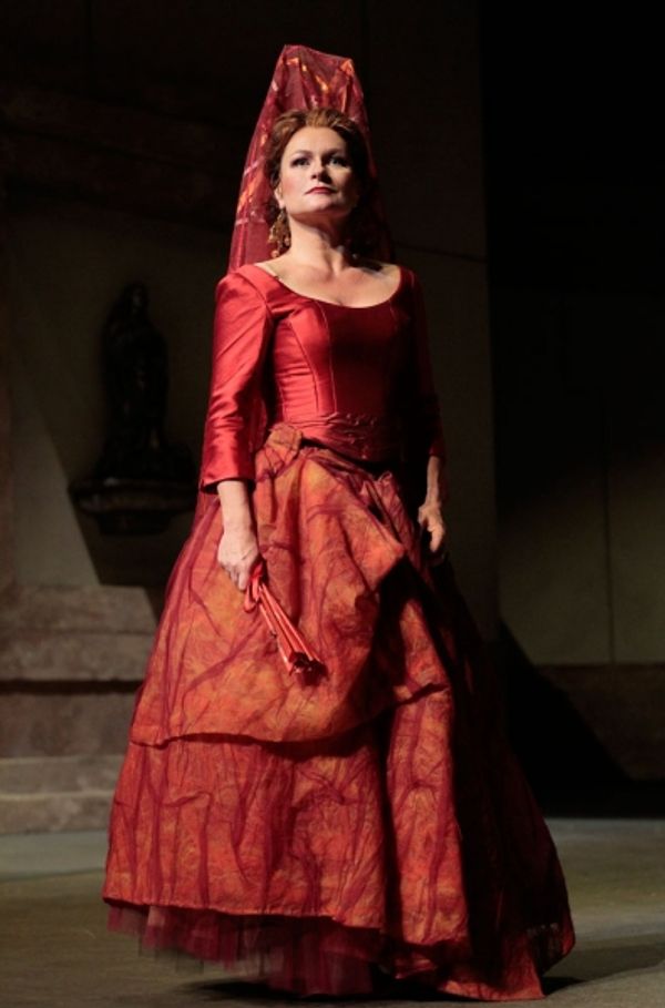 Carmen (Patricia Bardon) prepares to face her destiny in the final scene of ''Carmen. Photo