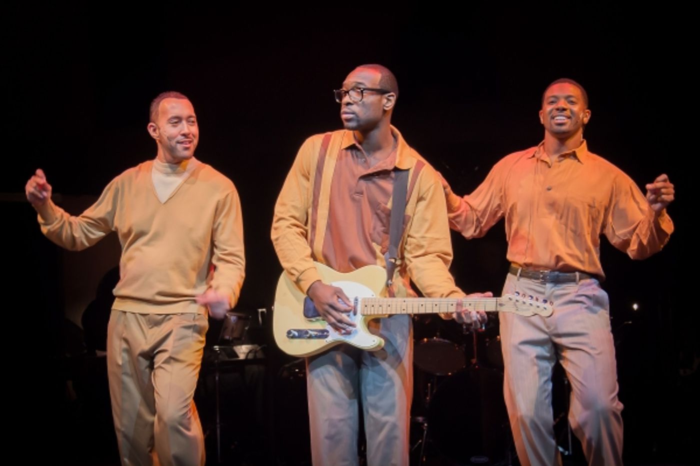Photo Flash: First Look at Black Ensemble Theater's IT'S ALL-RIGHT TO HAVE A GOOD TIME: THE STORY OF CURTIS MAYFIELD  Image